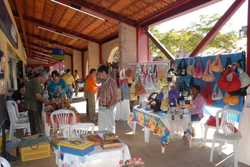 FEIRA ASSUFEMG (12).JPG